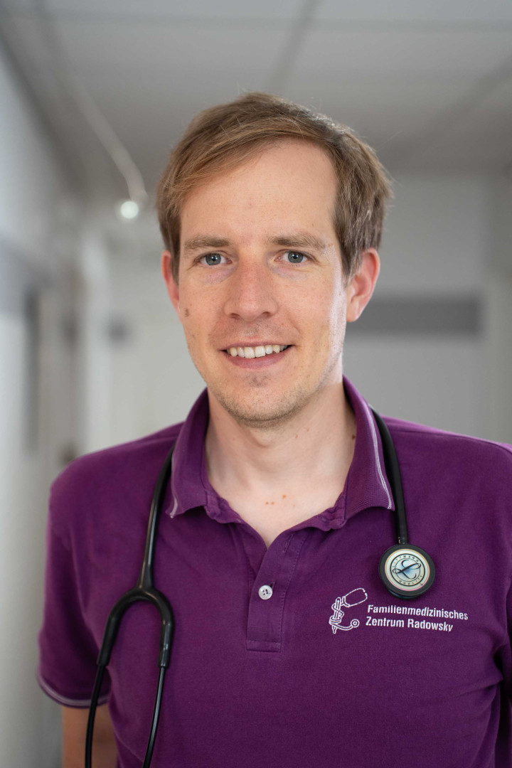 Dr. Marius Wolke